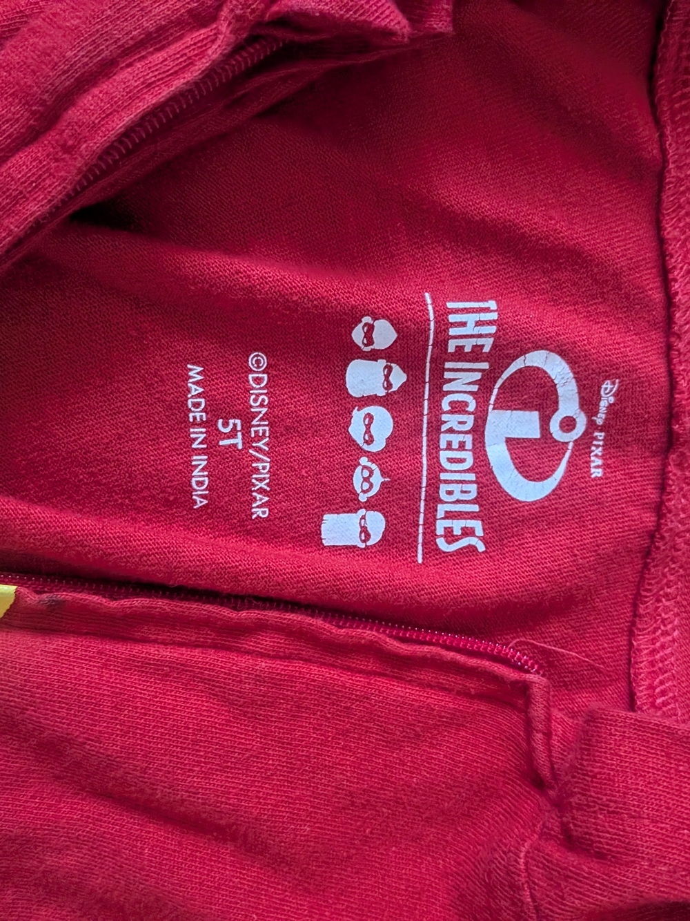 The Incredibles Superhero Costume with Hood 5T - Picture 4 of 5